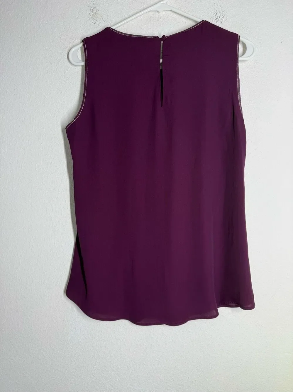 White House Black Market Plum Sleeveless Gathered Neck Top Size 10